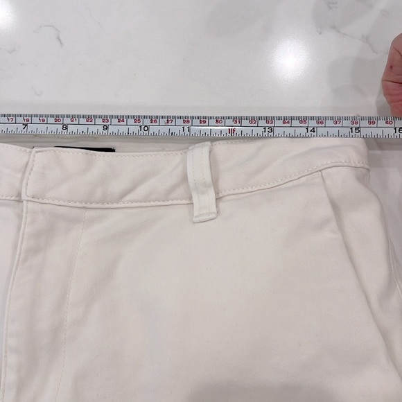 Banana Republic shorts size 6. Excellent condition. - Picture 7 of 7